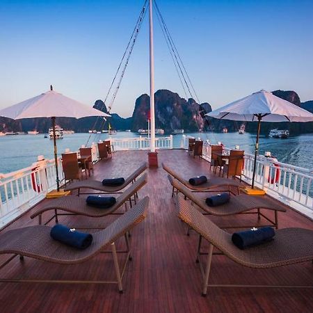 Bhaya Classic Cruises Ha Long Exterior photo